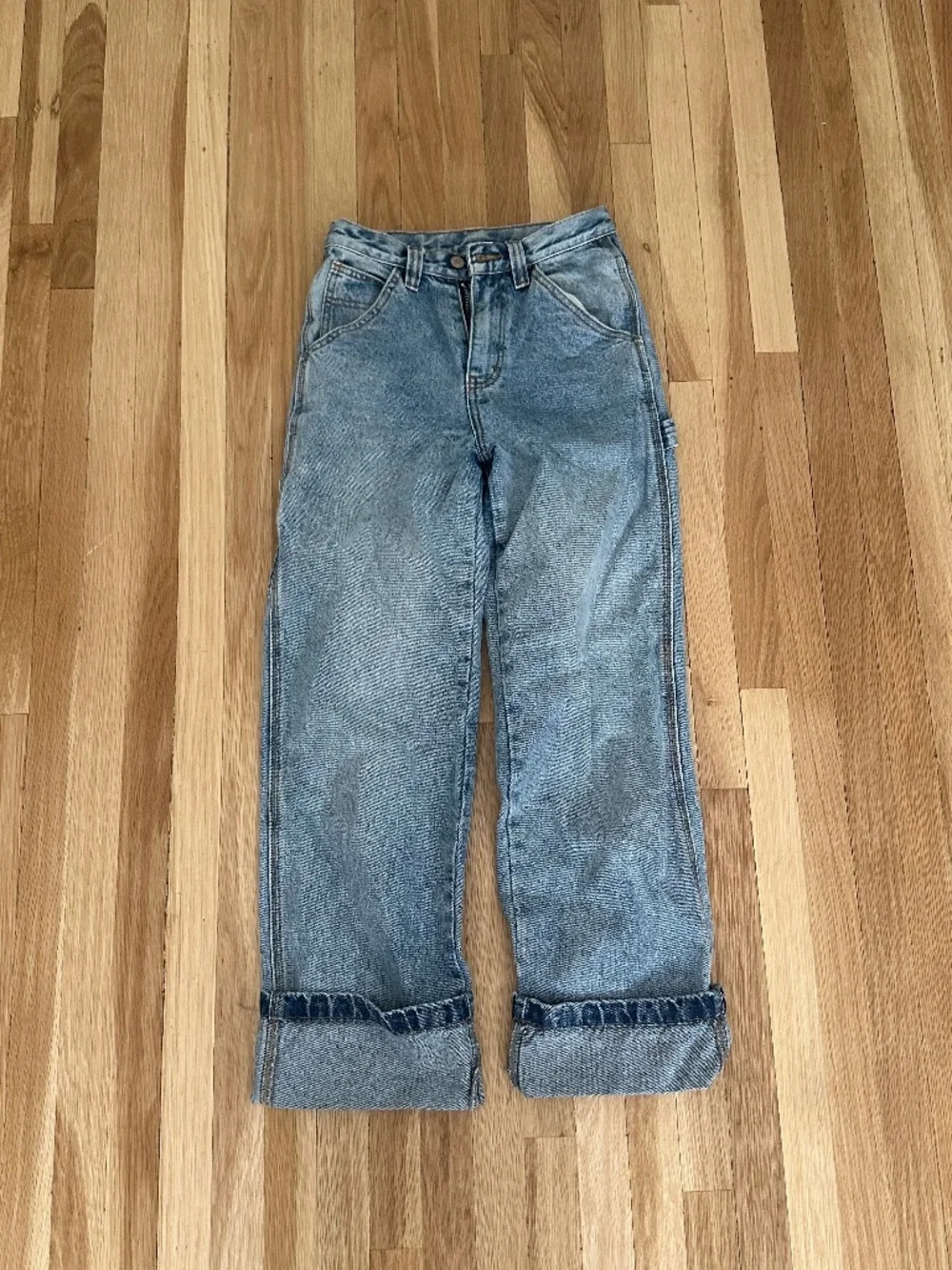 Brandy Melville, light blue carpenter jeans